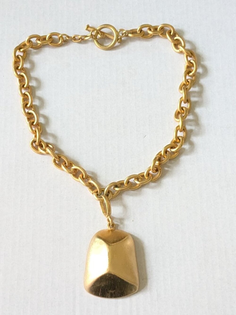 Gold Tone Metal Chunky Chain Geometric Sculptural Rectangular Pendant Necklace